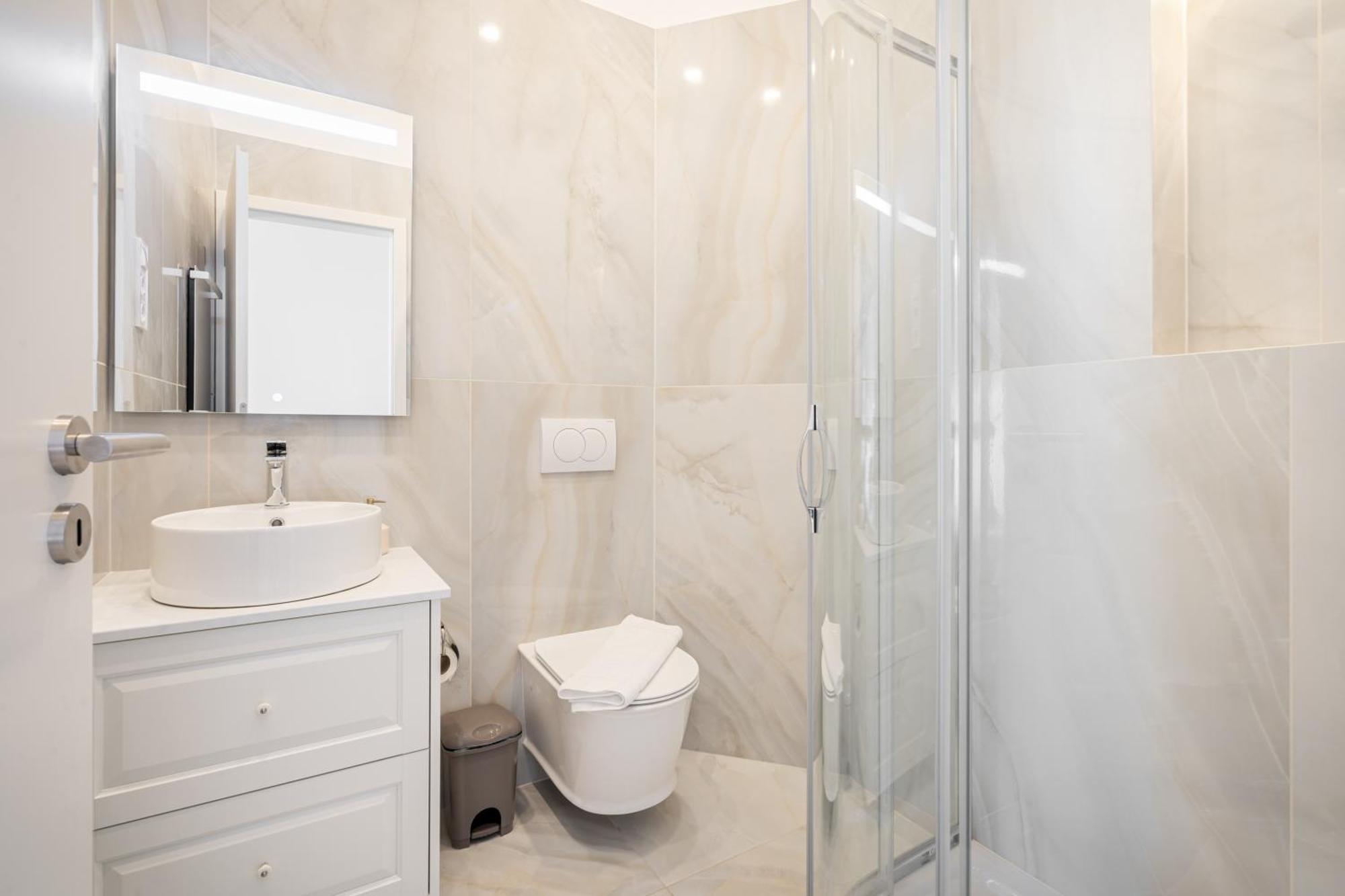 W30 - Wesselenyi Charming Apartment - Best Location By Bqa Budapest Bagian luar foto