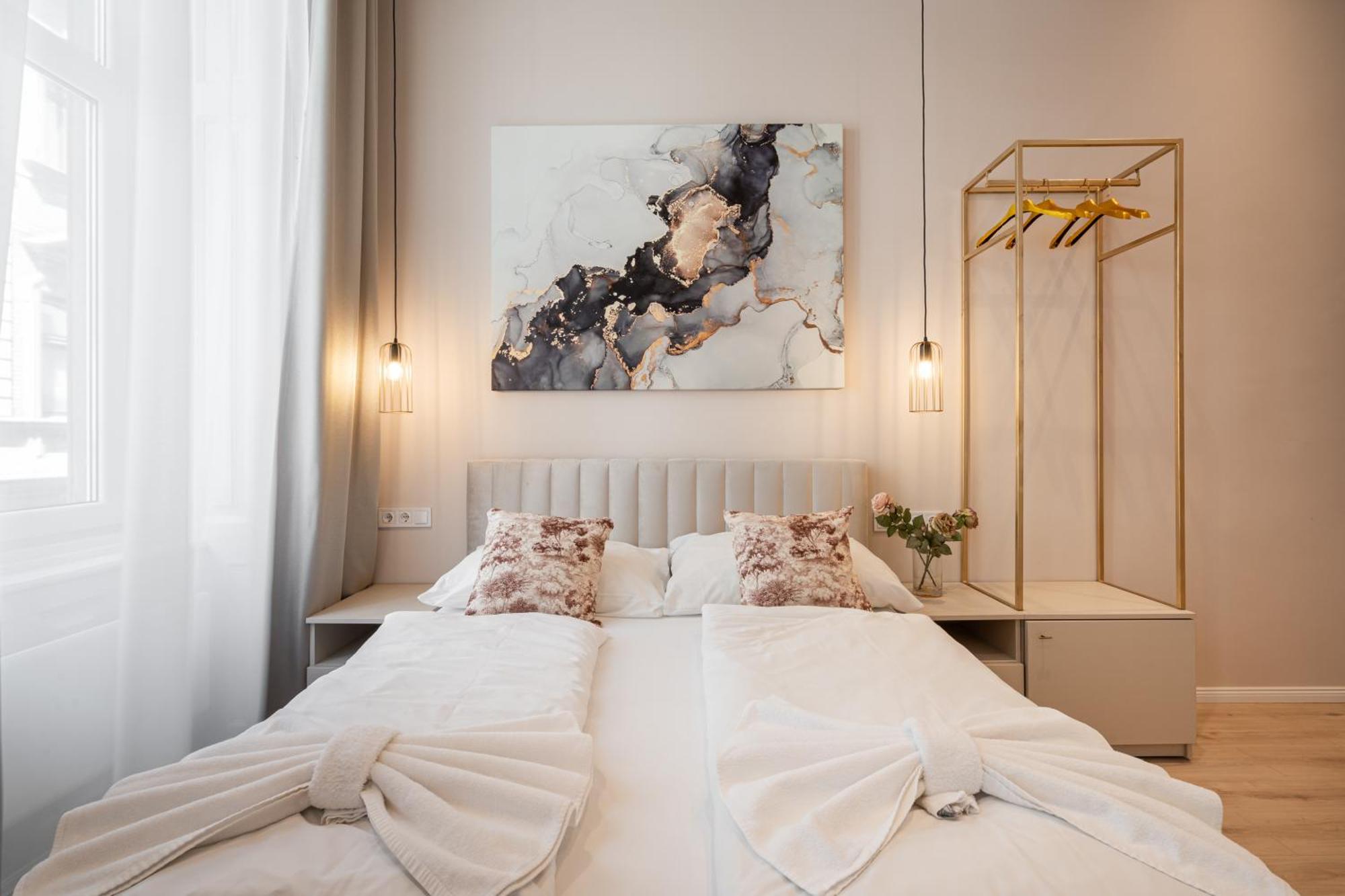 W30 - Wesselenyi Charming Apartment - Best Location By Bqa Budapest Bagian luar foto