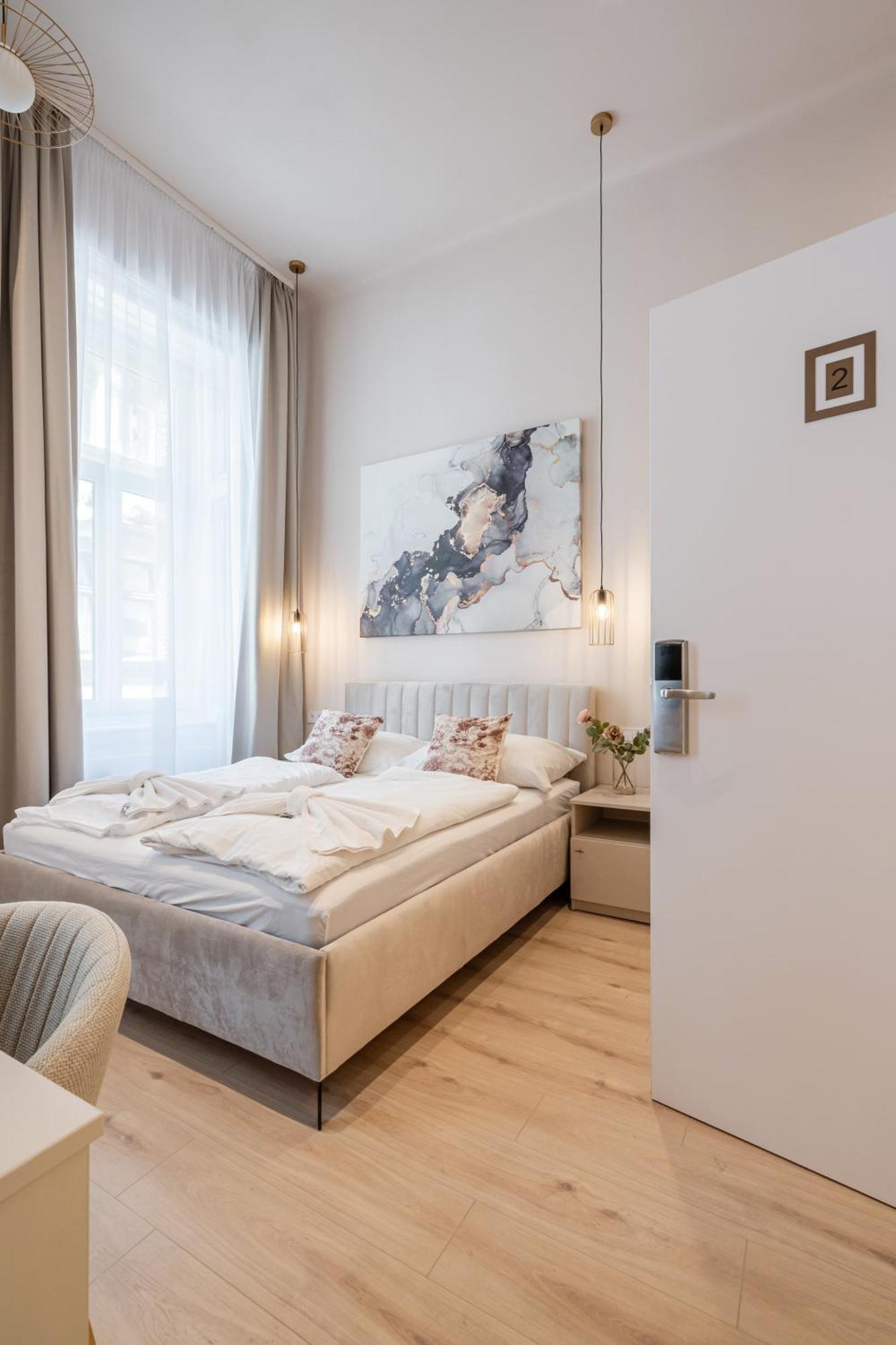 W30 - Wesselenyi Charming Apartment - Best Location By Bqa Budapest Bagian luar foto