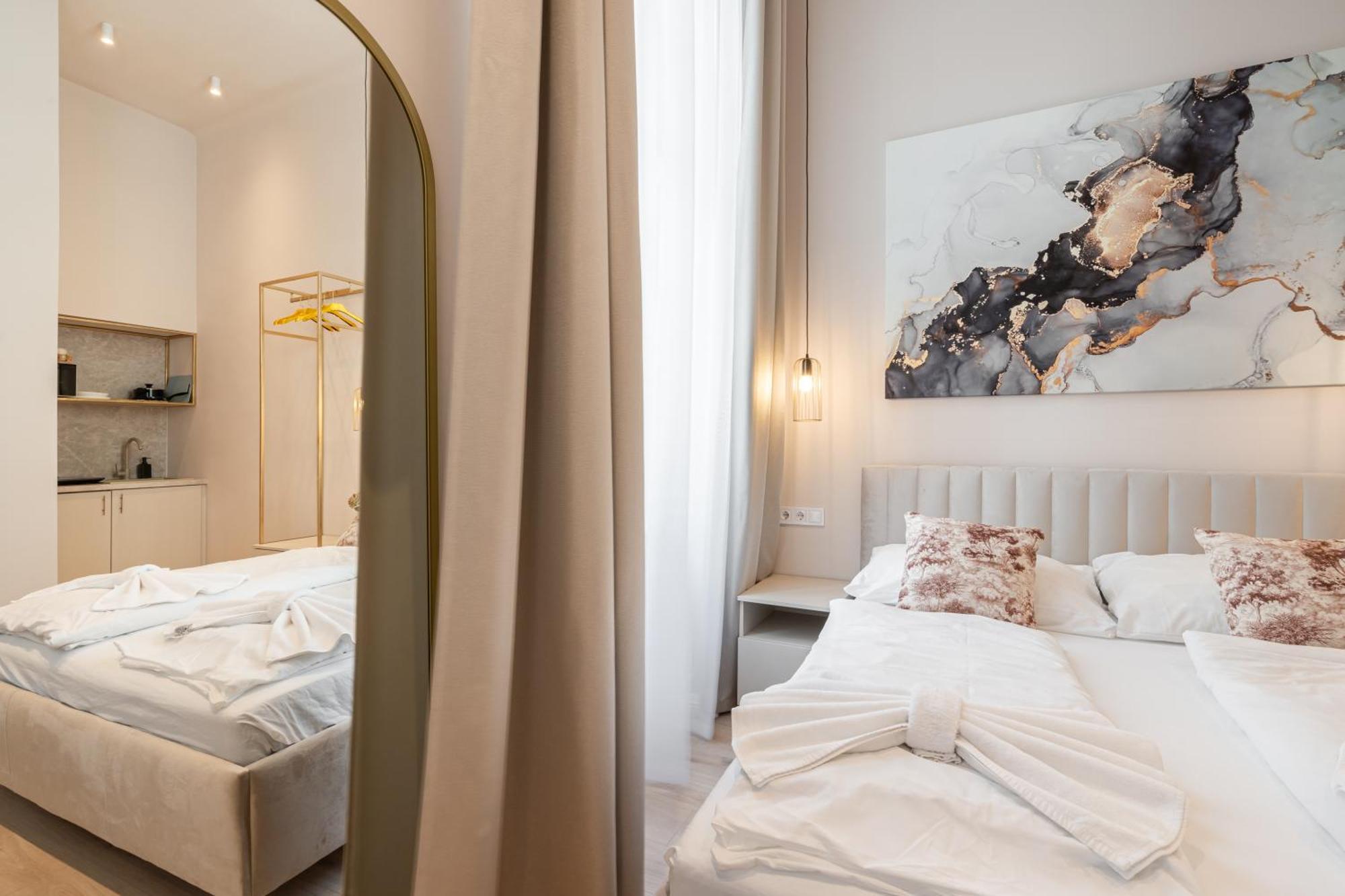W30 - Wesselenyi Charming Apartment - Best Location By Bqa Budapest Bagian luar foto