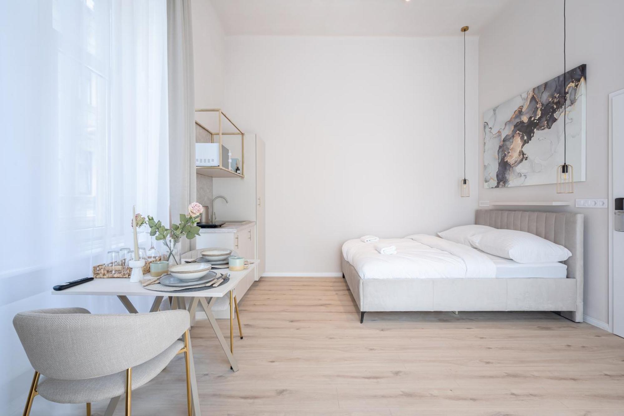 W30 - Wesselenyi Charming Apartment - Best Location By Bqa Budapest Bagian luar foto