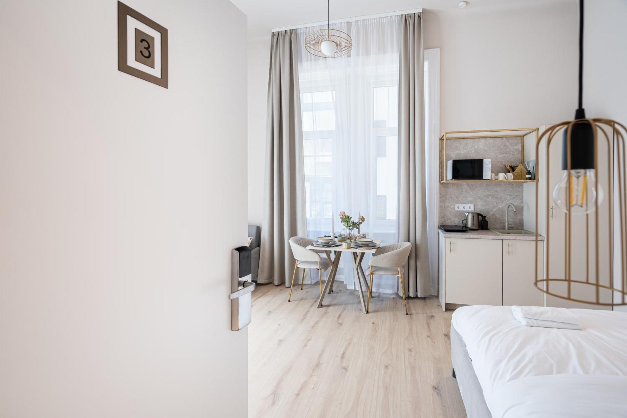 W30 - Wesselenyi Charming Apartment - Best Location By Bqa Budapest Bagian luar foto
