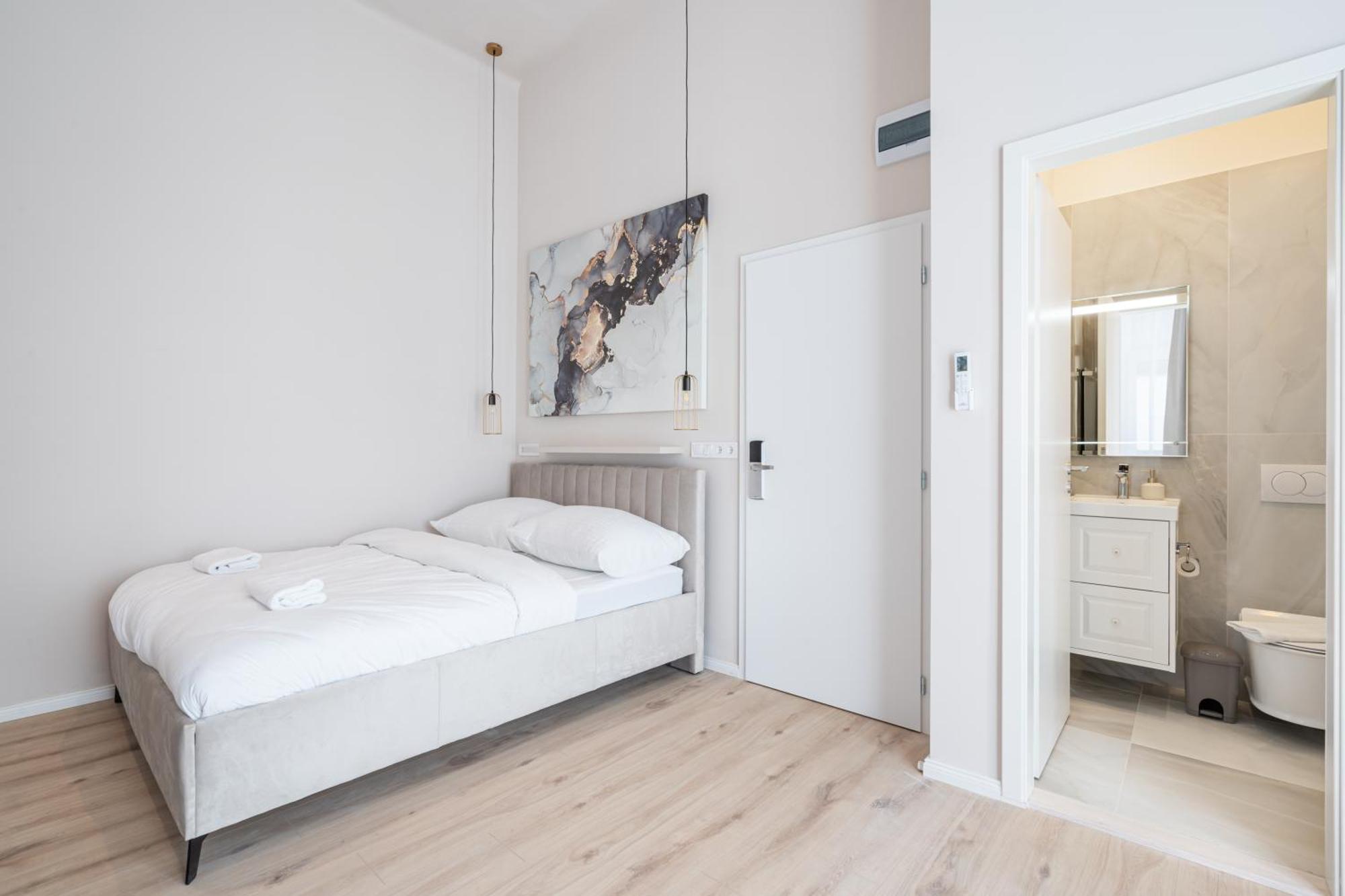 W30 - Wesselenyi Charming Apartment - Best Location By Bqa Budapest Bagian luar foto
